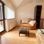 South Facing Bright Mountain View Penthouse - 2 Balconies, 300mbps Wifi, Washer Bansko