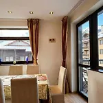 South Facing Bright Mountain View Penthouse - 2 Balconies, 300mbps Wifi, Washer דירה