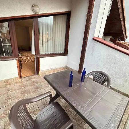 South Facing Bright Mountain View Penthouse - 2 Balconies, 300mbps Wifi, Washer アパート