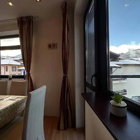 Apartment Bright Mountain View Penthouse - 300mbps Wi-fi Bansko