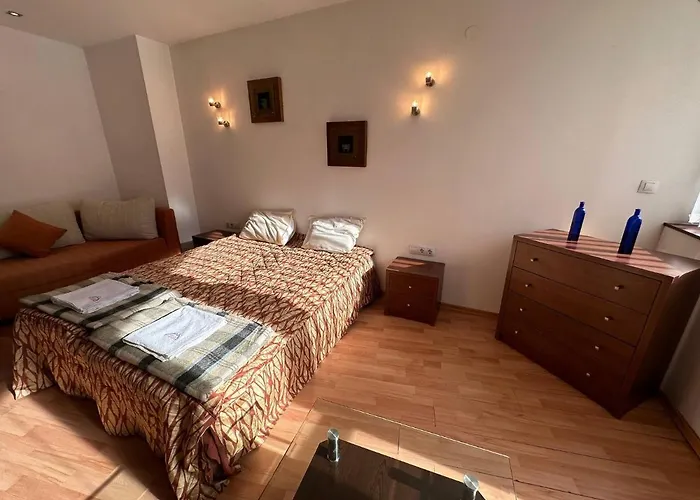 South Facing Bright Mountain View Penthouse - 2 Balconies, 300mbps Wifi, Washer 公寓