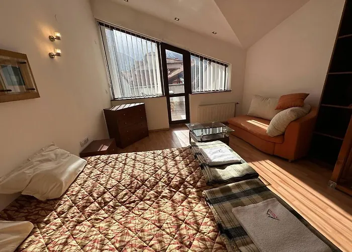 公寓 South Facing Bright Mountain View Penthouse - 2 Balconies, 300mbps Wifi, Washer 班斯科