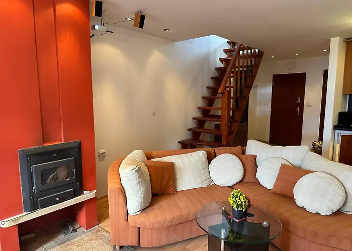 South Facing Bright Mountain View Penthouse - 2 Balconies, 300mbps Wifi, Washer 公寓