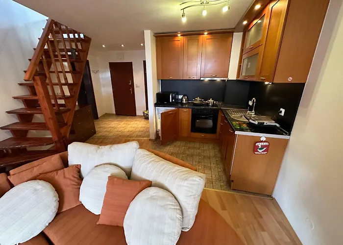 公寓 South Facing Bright Mountain View Penthouse - 2 Balconies, 300mbps Wifi, Washer 班斯科