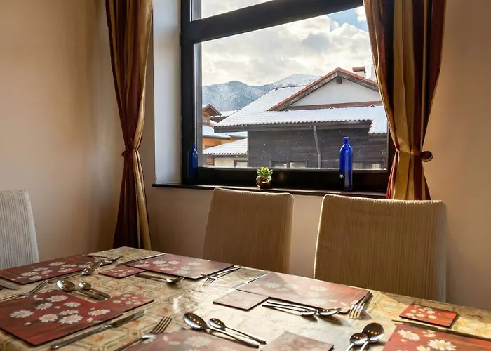 South Facing Bright Mountain View Penthouse - 2 Balconies, 300mbps Wifi, Washer Apartman