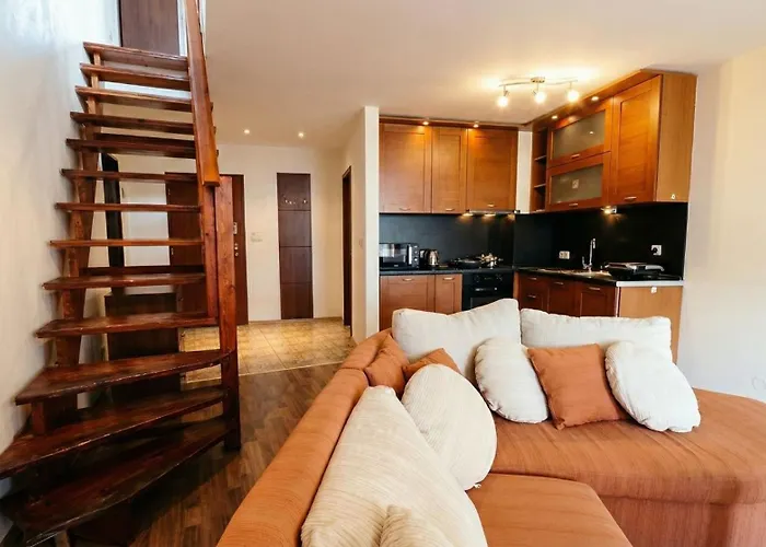 South Facing Bright Mountain View Penthouse - 2 Balconies, 300mbps Wifi, Washer Apartman Banszko